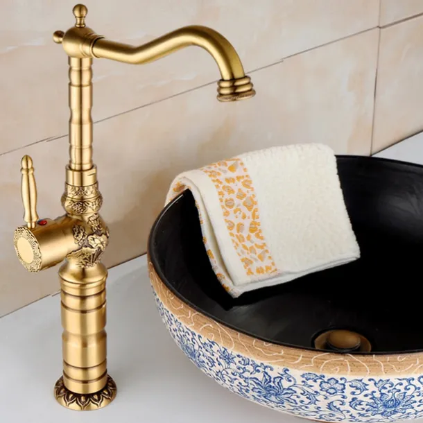 Kitchen faucet - Single Handle One Hole Antique Brass Standard Spout Centerset Retro Vintage Kitchen Taps