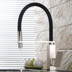 Kitchen Faucet - Single Handle One Hole Electroplated Pull-Out / ­Pull-Down / Tall / ­High Arc Centerset Contemporary Kitchen Taps