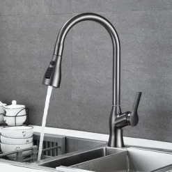 Kitchen Faucet with Pull-out Spray,Single Handle One Hole Rotatable Electroplated Pull-out / Pull-down / Standard Spout / Tall / High Arc Centerset Modern Contemporary Style Kitchen Taps