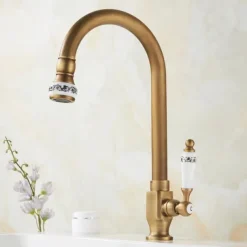 Kitchen Sink Faucet Retro Brass, 360 ° Swivel Single Handle Cold Taps One Hole Lever Ceramic Valve Tap Antique Vintage Bronze