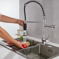 Kitchen Sink Mixer Faucet Pull Down Sprayer, Single Lever Pull Out Taps, 360 ° Swivel Cold Hot Water Brass Tap Golded Chrome Black
