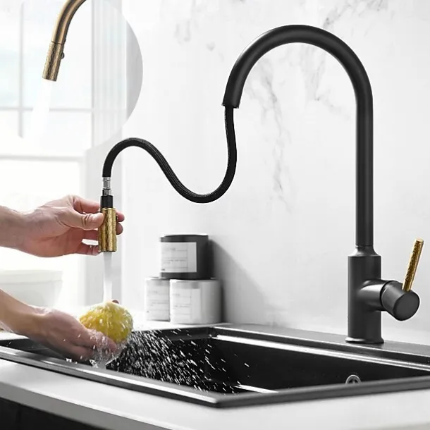 Kitchen Sink Mixer Faucet Pull Out, 360 swivel Single Lever Handle Brushed Solid Brass Taps Cold Hot Hose, One Hole with Pull Down Sprayer Black Gold Faucets