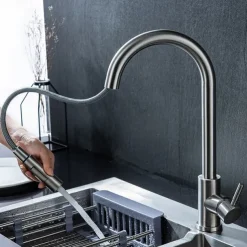 Kitchen Sink Mixer Faucet Stainless Steel with Pull Out Sprayer, 360° Rotatable Multi-function Pull Down Single Handle Kitchen Vessel Tap Brushed Gold Finish