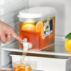 3.5L Cold Water Bucket with Faucet, Keep Your Drinks Refreshingly Cold and Delicious!