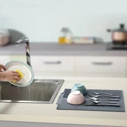 Large And Small Silicone Water Filter Mat Dry Filter Cup Pad Dish Mat Faucet Water Filter Pad Water-Proof Tableware