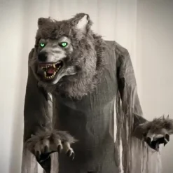 Large Halloween Electric Werewolf Ornament Outdoor Horror Sensor Decoration Haunted House Amusement Park Decoration Props