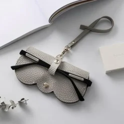 Leather Glasses Case Sunglasses Pouch, Portable Eyeglass Carrying Case, Cute men & women, Multicolour