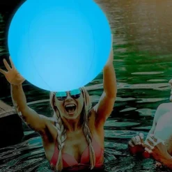 LED Floating Pool Lights 40cm Glowing Ball Inflatable Luminous Ball LED Ball Decorative Beach Ball For Outdoor Swimming Pool Pool Sports Equipment