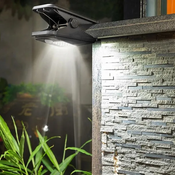 LED Solar Garden Light Outdoor Clip-on Motion Sensing Light IP65 Waterproof Camping Light for Fence Deck Wall Camping Tent Patio