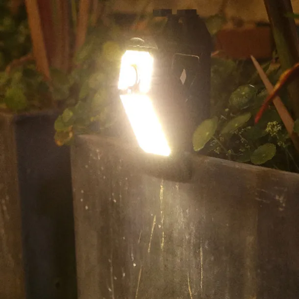 LED Solar Garden Light Outdoor Clip-on Motion Sensing Light IP65 Waterproof Camping Light for Fence Deck Wall Camping Tent Patio