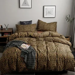 Leopard Print Duvet Cover Set - Includes Duvet Cover and Pillowcases - Stylish and Bold Animal Print Design - Soft and Comfortable Fabric - Perfect for Adding a Wild Touch to Your Bedroom Decor