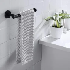 Matte Black Towel Rail Durable Wall Mounted Towel Rack Towel Bar Modern Stainless Steel for Bathroom Kithchen