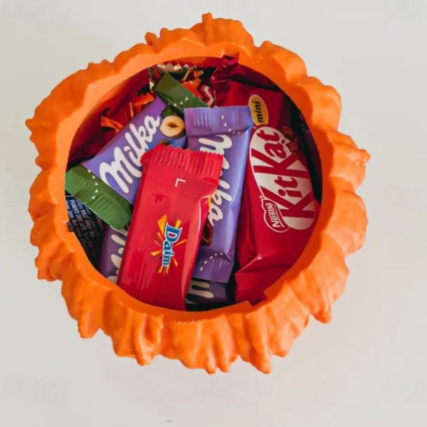 Melting Halloween Pumpkin Candy Bowl, Halloween Pumpkin Bowl with Lid, Melting Skull Candy Dish for Halloween Decorations, Scary for Halloween Decorations Supplies