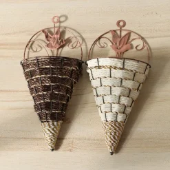 Mental Wall Art Artificial Vase Basket for Flower Arranging Triangle Wall Hanging Iron Rattan Wall Hanging Flower Holder Interior Decoration