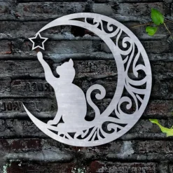 Metal cat and Moon Wall Decoration, Cat Art Silhouette Decor Cat and Moon Metal Wall Art Decoration, 3D Cat Sculpture Retro Metal Cut Out Design Plaque Crafts