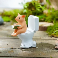 Mini Pig Animal Statue, Waterproof Resin Hand-Painted Garden Decor, Small Pig Figurine for Home, Yard, Patio, Bonsai Landscaping, Miniature Animal Ornament for Indoor and Outdoor Decoration
