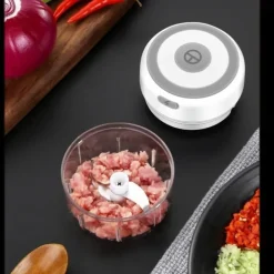 100/250mL Mini Portable Electric Garlic Chopper USB Charging Ginger Masher Machine Sturdy Durable Chili Vegetable Crusher Kitchen Tools Kitchen Accessories