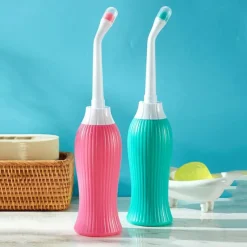 450ml Protable Bidet Sprayer for Toilet with 2 Detachable Nozzle & Head, Handheld Personal Bidet Shattaf Cleaning Personal Hygiene Washing