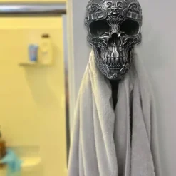 Motorcycle Helmet Skull Holder,Helmet Storage Rack Wall Mount Hat Rack Skull Helmet Rack, Resin Crafts, for Coats, Caps, Baseballs and Rugby Helmet