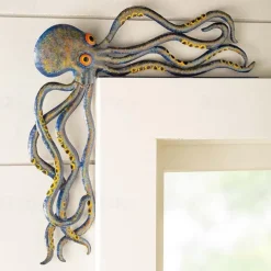 Octopus Resin Ornament - Handcrafted Reclaimed Resin Door Crawler，It Perfectly Matches Your Patio Or Living Room Table