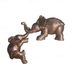 Octopus Resin Ornament - Handcrafted Reclaimed Resin Door Crawler，It Perfectly Matches Your Patio Or Living Room Table