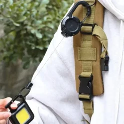 Outdoor Automatic Retractable Wire Rope Luya Tactical Keychain,Heavy Duty Retractable Pull Reel Carabiner Key Chains Strong Steel Wire Rope Buckle Spring Key Ring Outdoor Sporty Keychain Tool