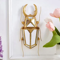 1PC Ccreative Rresin Mmaterial Gold Asilver Uunicorn Beetle Home Decoration Hhandicraft Wall Hanging with a Special Design Of Mmirror Inlaid Surface is a Good Collectible For Iinsect Eenthusiasts