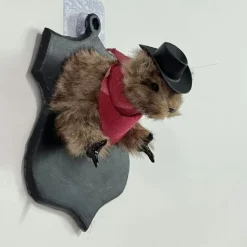1pc Contemporary Cowboy Bandit Taxidermy Squirrel Wall Hanging Decor, Faux Hedgehog with Hat and Scarf, No Feather, No Power Needed