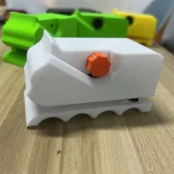 1pc DIY Cat Scratch Board Cutter Tool - Manual Cardboard Cutting Device with Sharp Edge Creation for Scratch Boards, Boxes, Gift Decorations - Safe for Cats, Easy-to-Use Household Crafting Tool