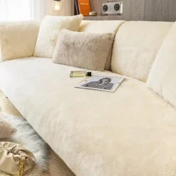 1pc Faux Rabbit Fur Couch Cover - Ultra-Soft and Luxurious Texture - Provides Cozy Warmth and Style - Protects Your Sofa from Spills, Stains, and Scratches - Easy to Install and Remove - Perfect for E