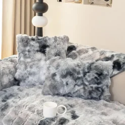 1pc Faux Rabbit Fur Couch Cover - Ultra-Soft and Luxurious Texture - Provides Cozy Warmth and Style - Protects Your Sofa from Spills, Stains, and Scratches - Easy to Install and Remove