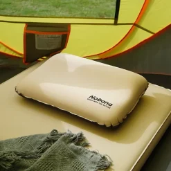 1Pc Outdoor 3D Sponge Pillow with Automatic Inflatable Pillow Comfortable Travel Pillow Easy Inflate Deflate for Camping Hiking Resting Neck Support Compact and Lightweight Outdoor Gear