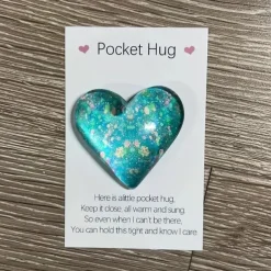 1pc, Pocket Hugging Heart Pocket Hugging Love Gift Small Hug Decoration Glass Heart Glitter Heart Gift For Girls Women Valentine's Day, Birthday, Wedding, Party Favors