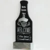 1pc Retro Wooden Bottle Opener Wall Mounted Hanging Beer Openers Bar Tools Alloy Electroplating Process Bar Cafe Wall Decoration