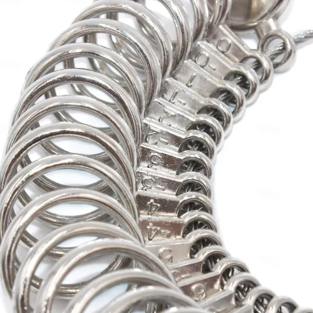 1pc Ring Sizer Measuring Tool Set Metal Finger Sizing Gauge Rings Measurement Women Men Wedding Jewelry Tool US Size 0-13 With Half Size