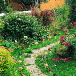 4pcs Ceramic Mushroom for Garden Yard Fairy Garden Lawn Ornament Decor Pottery Ornament Garden Ceramic Mushroom Statue Garden Pot Decoration