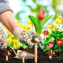 4pcs Ceramic Mushroom for Garden Yard Fairy Garden Lawn Ornament Decor Pottery Ornament Garden Ceramic Mushroom Statue Garden Pot Decoration