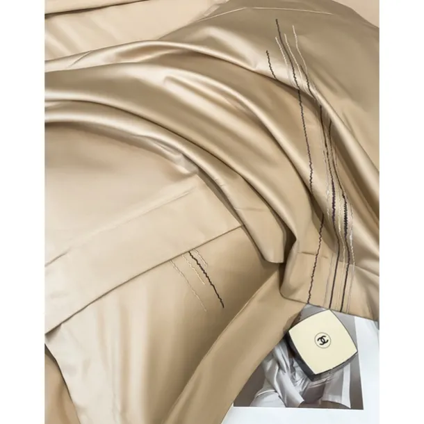 4PCS Duvet Cover Bedding Set 100% Organic Cotton Soft and Breathable Fabric Includes Duvet Cover and Pillowcases for a Comfortable Sleep