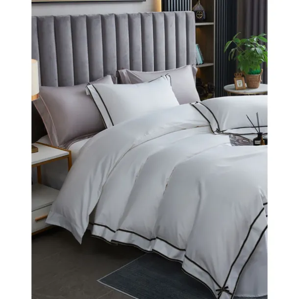 4PCS Duvet Cover Bedding Set 100% Organic Cotton Soft and Breathable Fabric Includes Duvet Cover and Pillowcases for a Comfortable Sleep