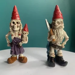 2pcs Halloween Skeleton Gnomes Resin Zombie Gnome Statues Skeleton Dwarf Ornament Horror Skull Elf Dwarf Figurines for Lawn Front Porch Halloween Decorations Table Decor