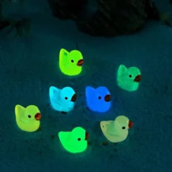 30pcs Mini Luminous Ducks Cute Resin Ducks Glow In The Dark Miniature Ornament Tiny Ducks For DIY Garden Dollhouse