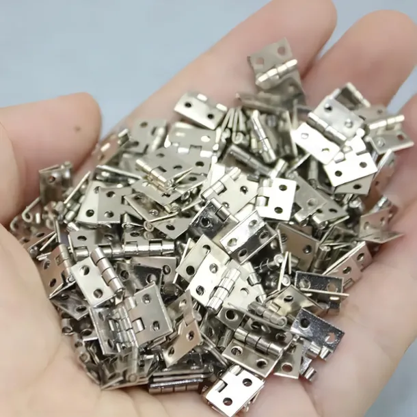 50pcs Mini Pure Copper Hinges Retro Brass Hinges With 200 Pieces Replacement Screws For Wooden Box Jewelry Chest Box Cabinet DIY Accessories (10 X 8mm/0.4 X 0.3inch)