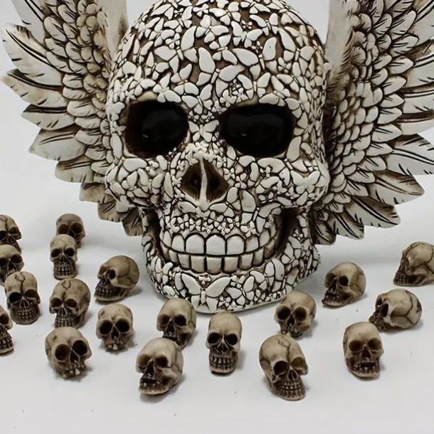20pcs Mini Skulls, Halloween Small Skeleton Head Flowerpot Decor Realistic Skull Crafts Garden Decoration Bonsai Courtyard Ornaments