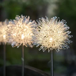 2pcs Outdoor Solar Dandelion Shaped Lawn Light IP65 Waterproof Garden Lamp for Christmas Patio Wedding Party Holiday Yard Trail Decoration Lingting