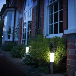 2pcs Pathway Lights Solar Outdoor Garden Lights Stainless Steel Waterproof LED Patio Light Villa Backyard Street Lighting Courtyard Landscape Decoration Lamp