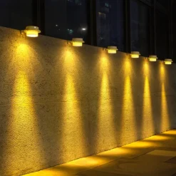 2/4pcs Solar Fence Light, Solar Gutter Light Outdoor 3LED Waterproof Deck Sink Wall Light, Garden Landscape Lighting Wall Light, Villa Decoration Light Porch Terrace Driveway Deck Stairs Lighting