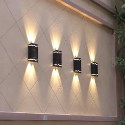4pcs Solar Wall Lights Outdoor Waterproof Garden Decoration Splicable Light Smart Sensing Sunlight Powered Balcony Fence Yard Lighting LED Solar Light