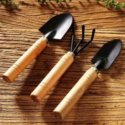 3-Piece Deluxe Garden Tool Set - Lightweight Aluminum Shovel & Rake for Succulent Plants Flower Beds & Loose Soil - Ergonomic Handle Ideal for Compact Gardening Needs