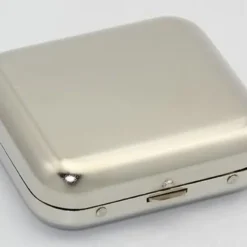 Pocket Ashtray Portable New Silver Tinplate Lightweight Personality Creative Fashion Ashtray Outdoor Travel Quality Tide