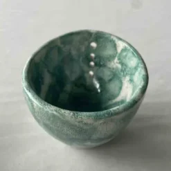 Pottery Herb Stripper Bowl, Small Handmade Resin Herb Stripper, Ceramic Herb Grinder Pill Crusher Set, Grinding is Efficient and Labor-Saving, for Guacamole, Pill Crusher, Spice